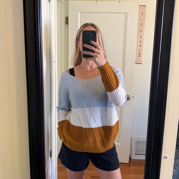 Color block sweater - Picture 2 of 6